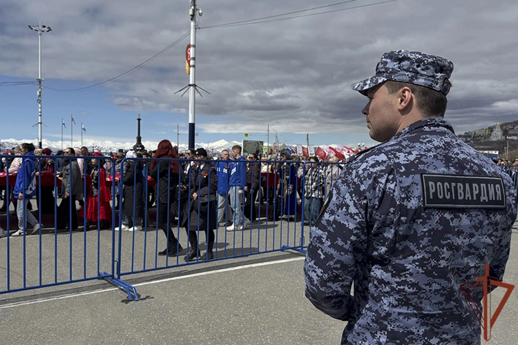 Росгвардейцы Восточного округа приняли участие в мероприятиях, посвященных Дню Победы