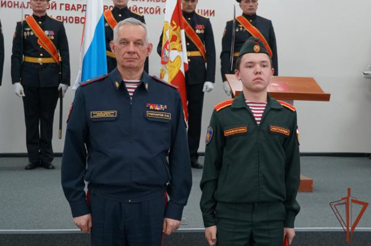 В Ульяновске молодые росгвардейцы присягнули на верность Отечеству