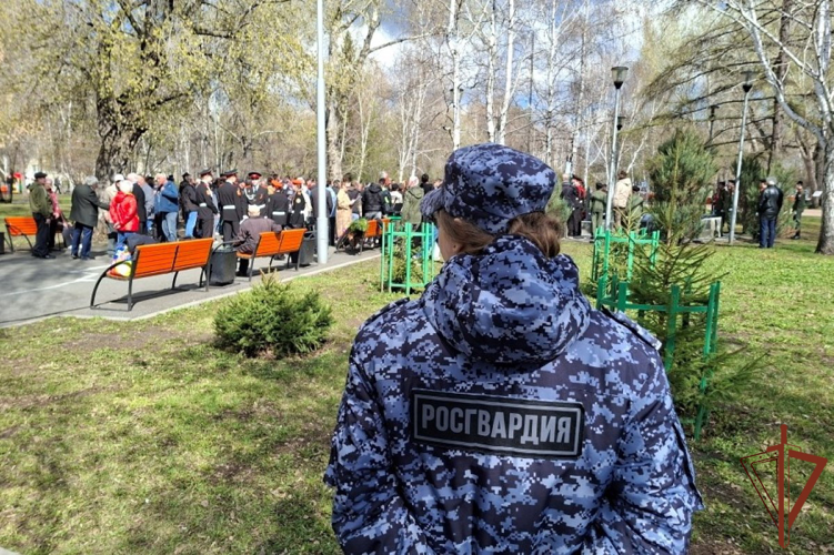 Росгвардия обеспечила правопорядок при проведении массовых мероприятий на Урале