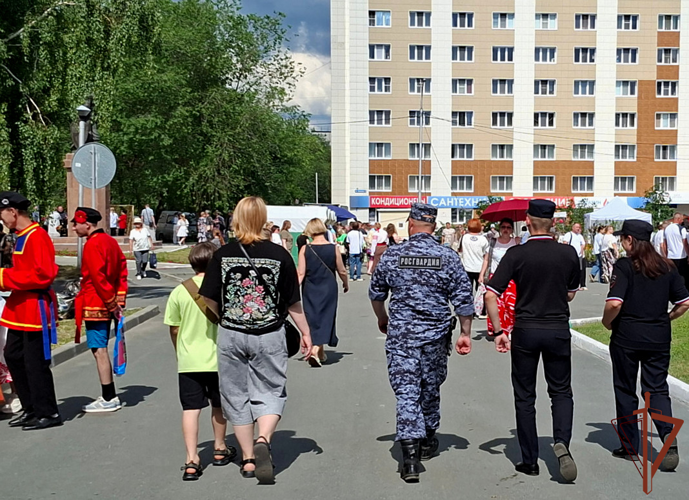При участии Росгвардии на Урале обеспечена безопасность празднования Дня России