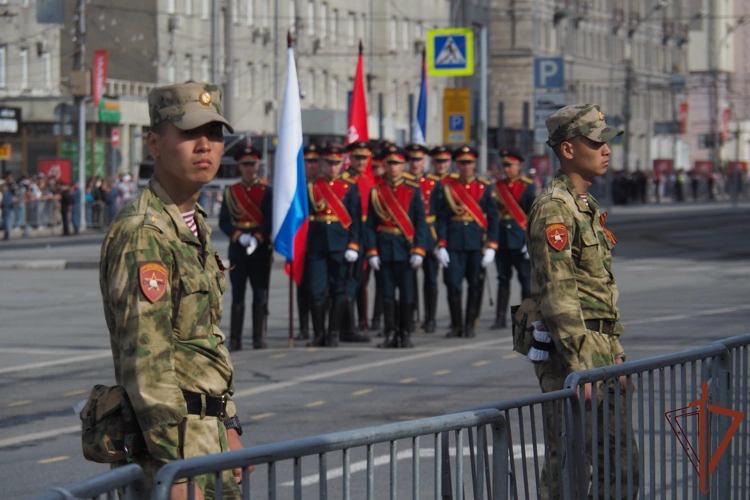 В регионах Сибири Росгвардия обеспечила безопасность празднования Дня Победы