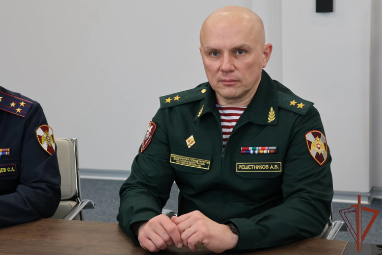 Командующий Восточным округом Росгвардии встретился с губернатором ЕАО
