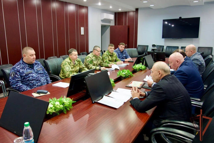 Комплексная группа офицеров Сибирского округа Росгвардии проинспектировала отдаленные подразделения оперативно-территорального объединения в Красноярском крае