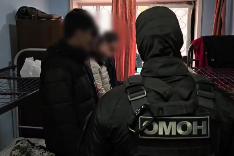 При содействии спецназа Росгвардии в Иркутской области пресечён канал незаконной миграции (видео)