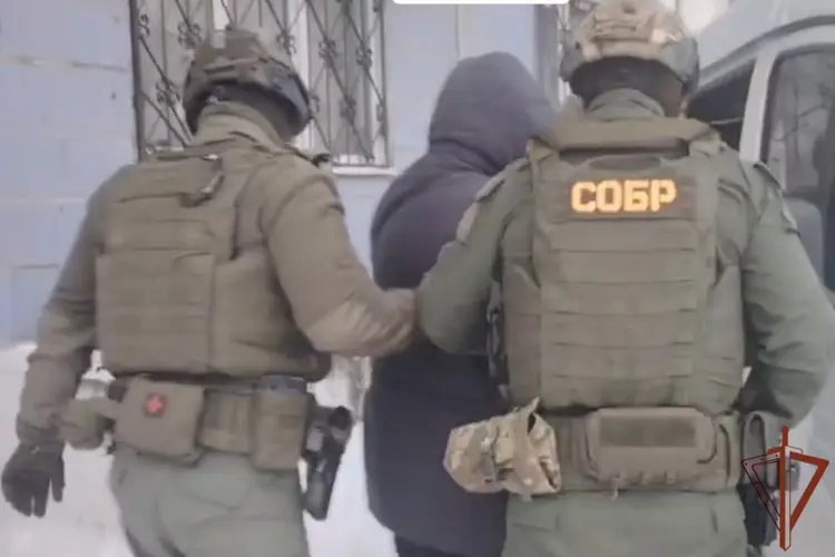 При содействии СОБР «Корд» Росгвардии в Томске задержан подозреваемый в финансировании терроризма