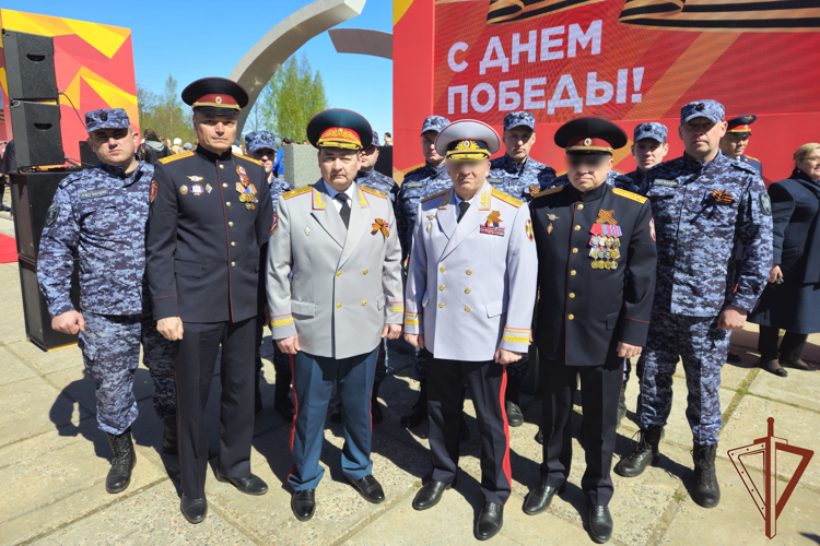 Росгвардейцы почтили память погибших в годы Великой Отечественной войны