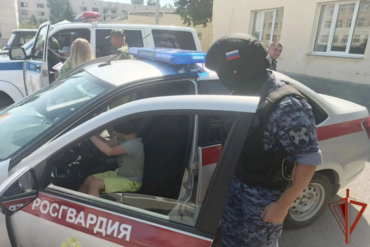 В Волгоградской области росгвардейцы провели интерактивные мероприятия