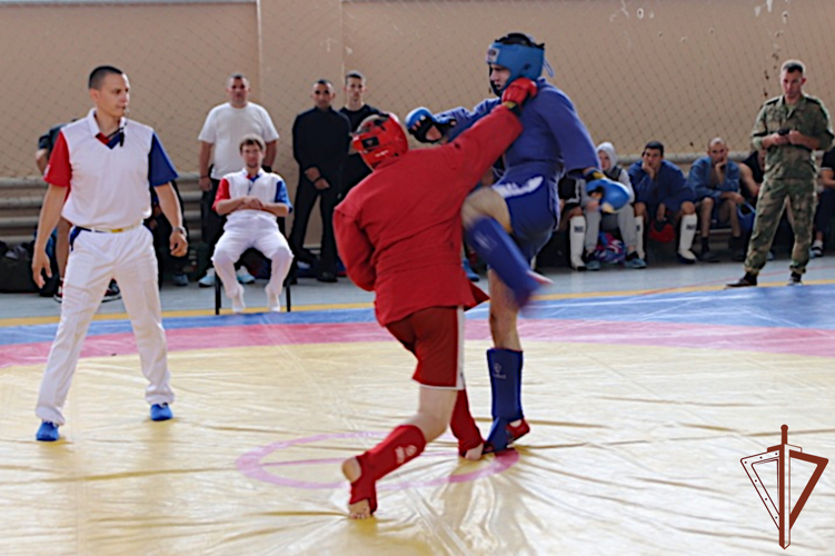 В Уральском округе Росгвардии завершился чемпионат по самбо