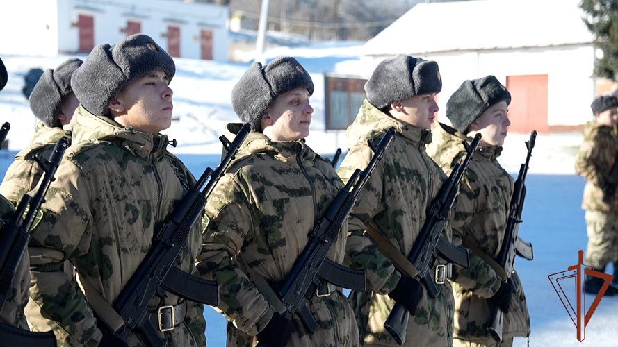 На Северном Кавказе новобранцы Росгвардии присягнули на верность Отечеству
