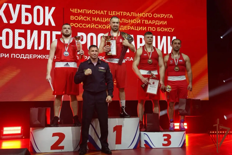 В Курске завершился чемпионат Центрального округа по боксу – «Кубок юбилея Росгвардии»