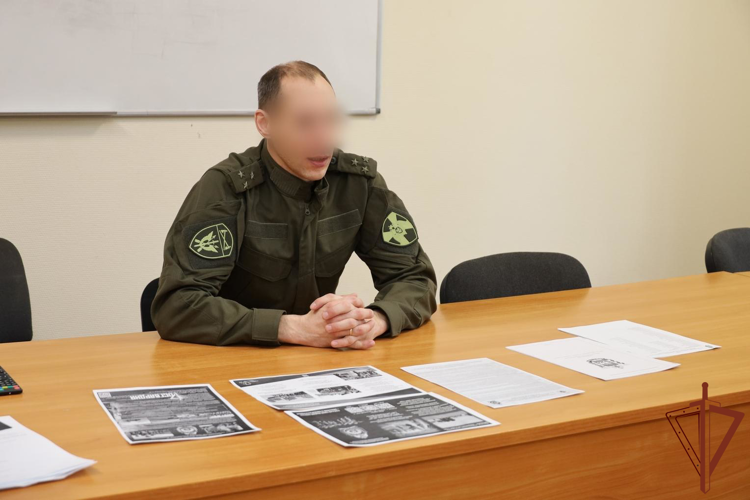 Казанские школьники побывали в гостях у сотрудников СОБР «Тимер батыр» Росгвардии (видео)
