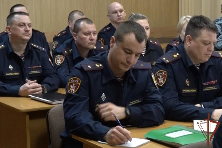 Командующий Приволжским округом представил начальника Управления Росгвардии по Оренбургской области