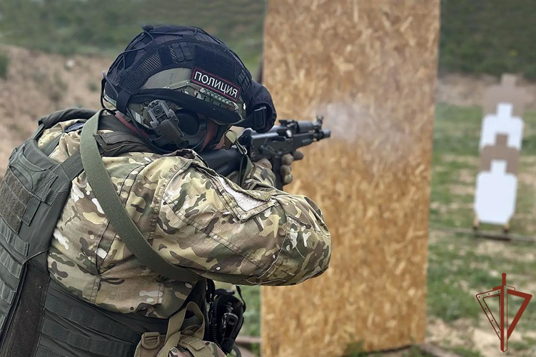 Росгвардия организовала межведомственный турнир по стрельбе в Запорожской области