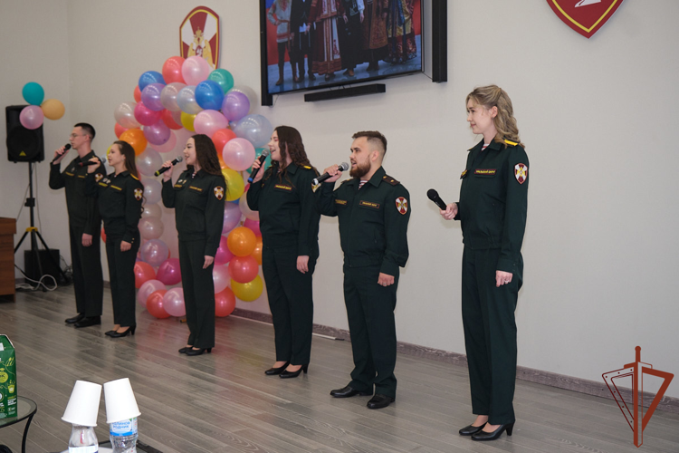 Международный день медицинской сестры отметили в 5-м военном клиническом госпитале Росгвардии