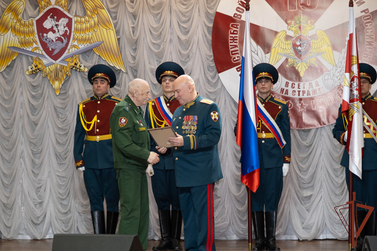 Торжественные мероприятия в честь Дня войск национальной гвардии РФ завершились на Урале