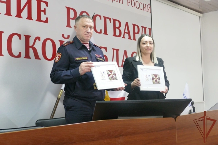 В Управлении Росгвардии по Томской области состоялось торжественное гашение почтового блока, посвященного юбилею ведомства