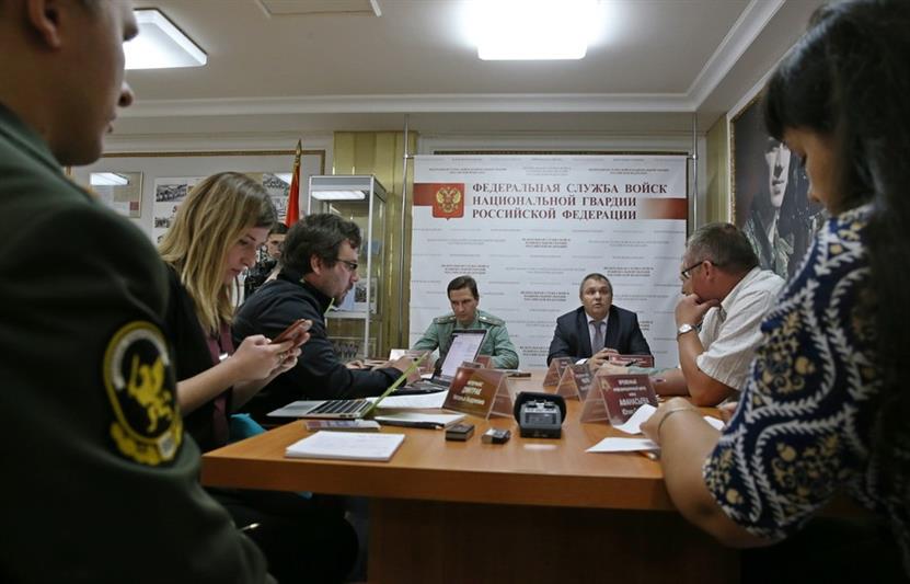Во временном информационном центре Федеральной службы войск национальной гвардии РФ проведен брифинг