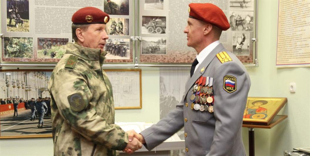 Главнокомандующий войсками Росгвардии генерал армии Виктор Золотов поздравил сотрудников СОБРа с профессиональным праздником 