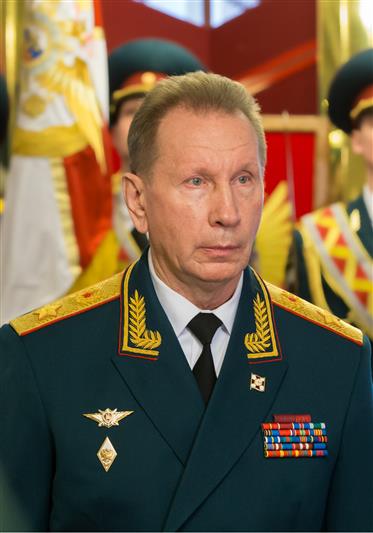 Директор Федеральной службы войск национальной гвардии Российской Федерации — главнокомандующий войсками национальной гвардии Российской Федерации генерал армии Виктор Золотов поздравил личный состав с Днем Победы