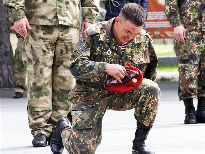 В Новосибирске завершились квалификационные испытания военнослужащих и сотрудников Росгвардии на право ношения крапового берета