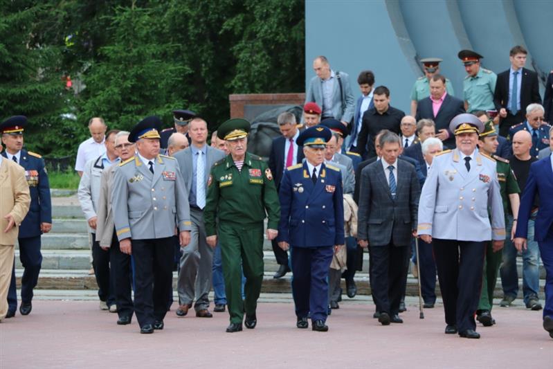 Военнослужащие и сотрудники Уральского округа Росгвардии  стали лауреатами Всероссийской премии "Офицеры России" 