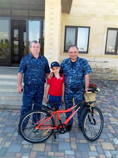 В Северной Осетии сотрудники Росгвардии навестили семью погибшего товарища