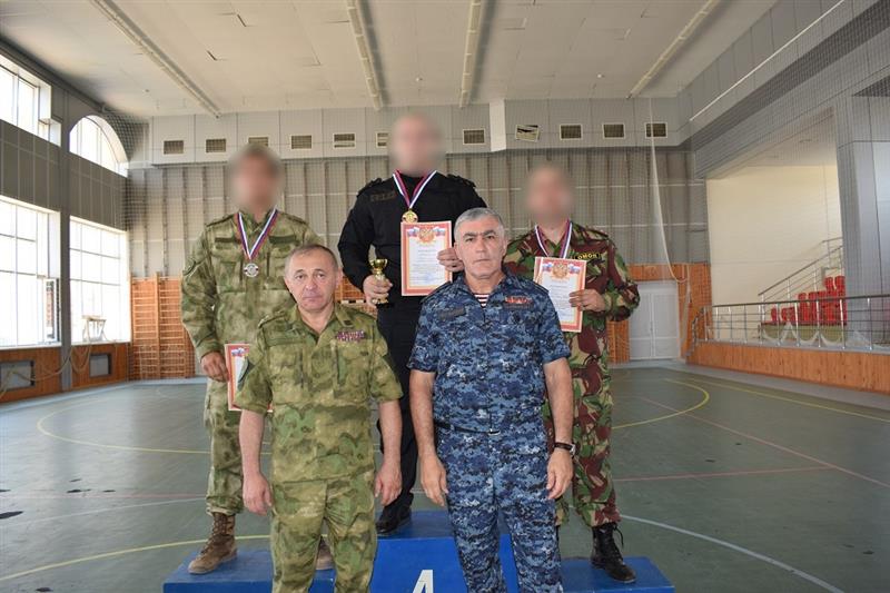 В Дагестане определились победители соревнований по комплексным единоборствам среди сотрудников территориального органа Росгвардии