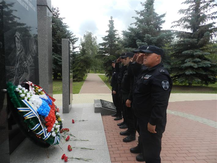 В Белгороде росгвардейцы почтили память военнослужащих и сотрудников правоохранительных органов, погибших в ходе боевых действий