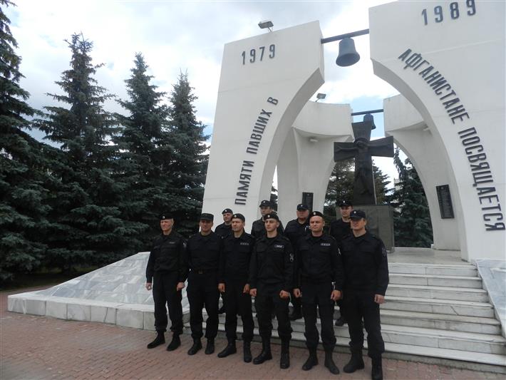 В Белгороде росгвардейцы почтили память военнослужащих и сотрудников правоохранительных органов, погибших в ходе боевых действий