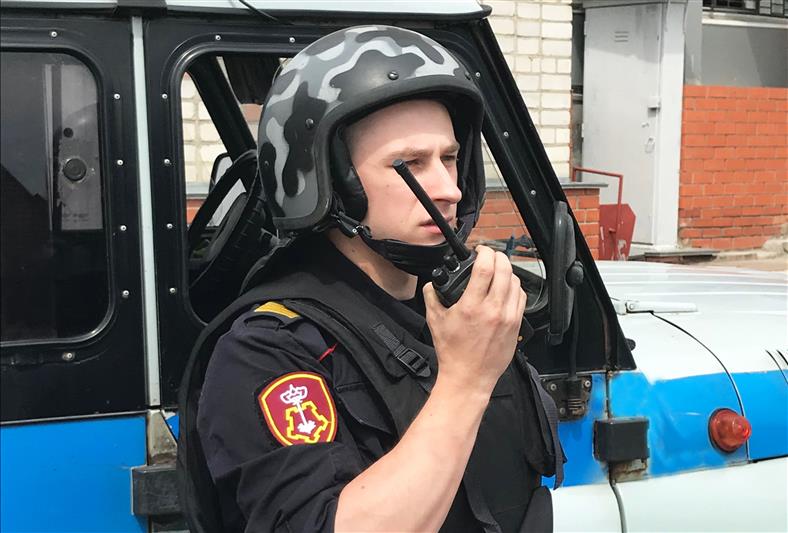 В Воронежской области сотрудники Росгвардии разыскали потерявшуюся шестилетнюю девочку