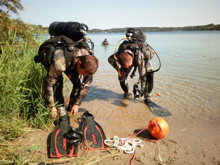 В Калининградской области завершился полевой выход водолазов СОБР 