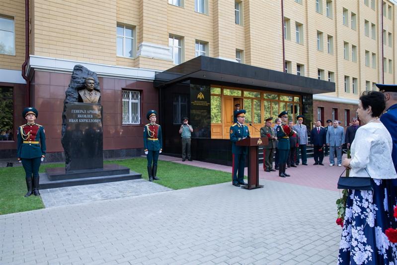100 лет генералу армии Ивану Яковлеву