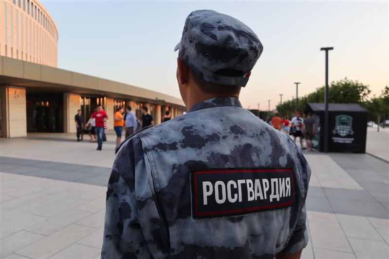В Краснодарском крае росгвардейцы обеспечили безопасность спортивных матчей и фестиваля фейерверков