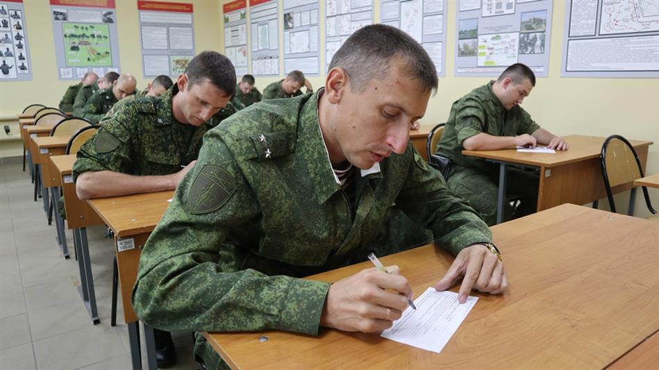 В Уральском округе подвели итоги третьего этапа конкурса профессионального мастерства среди офицеров Росгвардии