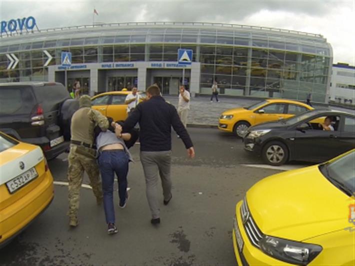 В Калининградской области сотрудники СОБР задержали фальшивомонетчиков
