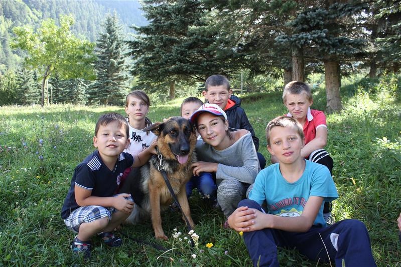 Сотрудники Управления Росгвардии по Карачаево-Черкесской Республике присоединились к  всероссийской акции «Прокачай лето»