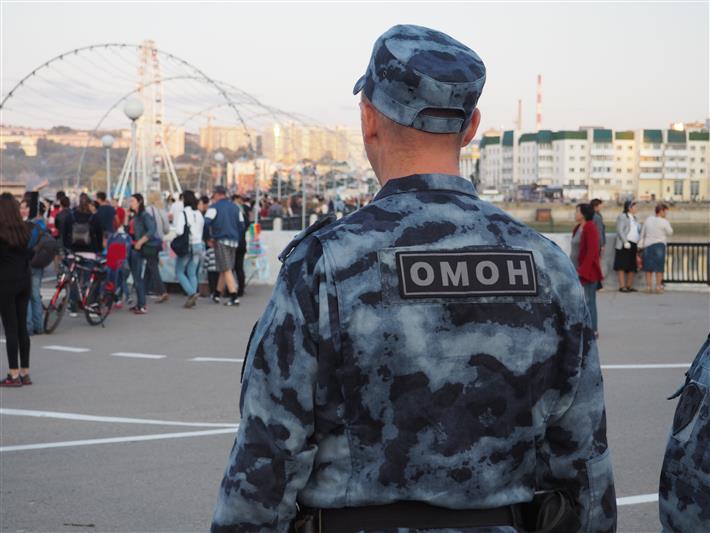 Росгвардейцы обеспечили правопорядок во время проведения праздничных мероприятий, посвящённых дню города Чебоксары
