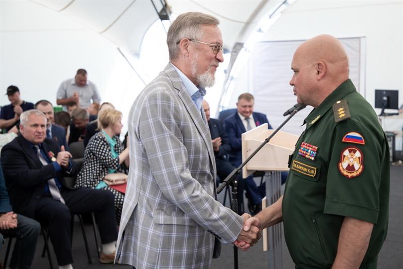 Статс-секретарь – заместитель директора Росгвардии генерал-полковник Сергей Захаркин посетил Московский фестиваль прессы