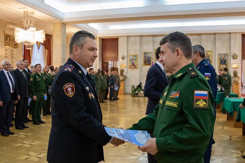 Генерал-полковник Сергей Захаркин поздравил с началом учебного года слушателей Военной академии Генерального штаба ВС РФ