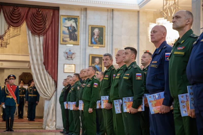 Генерал-полковник Сергей Захаркин поздравил с началом учебного года слушателей Военной академии Генерального штаба ВС РФ