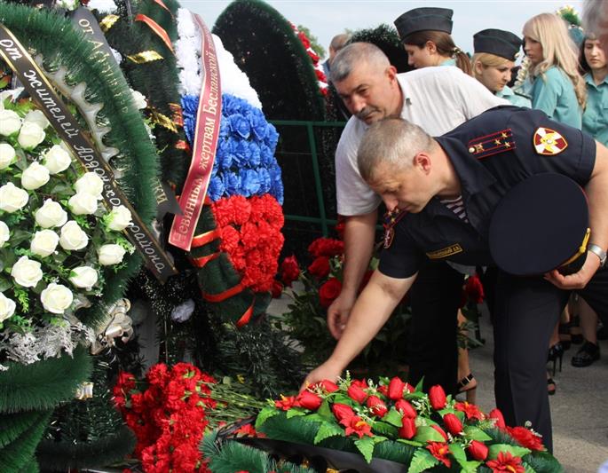 В Северной Осетии росгвардейцы почтили память жертв трагедии в Беслане