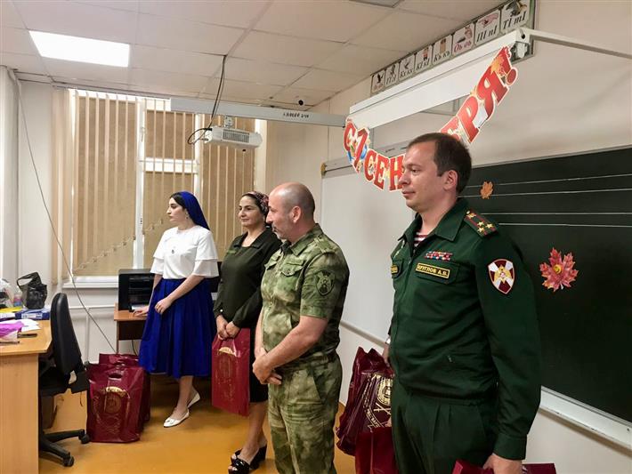 Военнослужащие и сотрудники Северо-Кавказского округа Росгвардии обеспечили безопасность на мероприятиях, посвященных Дню знаний