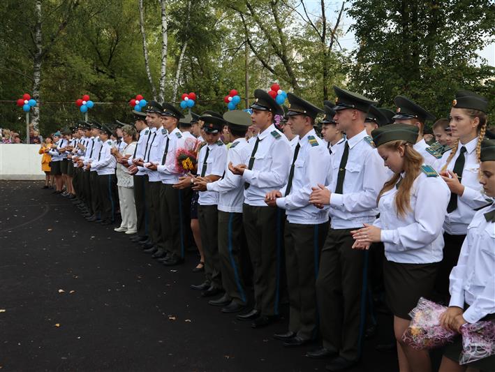 Заместитель командующего Приволжским округом поздравил нижегородских кадет с Днем знаний