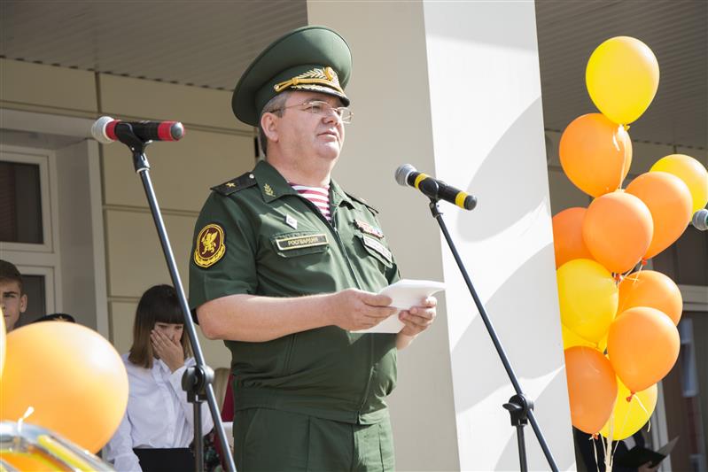 Подмосковной школе присвоено имя генерал-лейтенанта Дмитрия Алексеевича Наливалкина