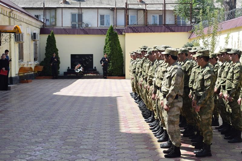 В Дагестане сотрудники ОМОН на транспорте отметили годовщину  образования отряда