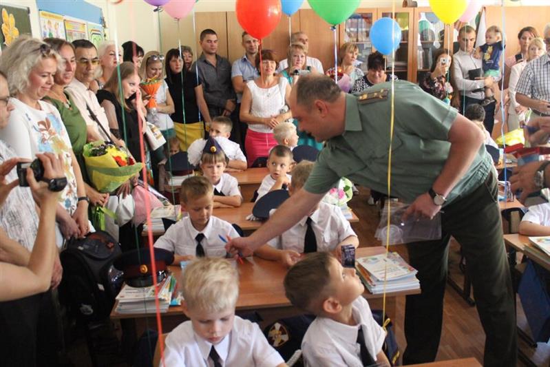 В День знаний в Самарской области открылся кадетский класс Росгвардии
