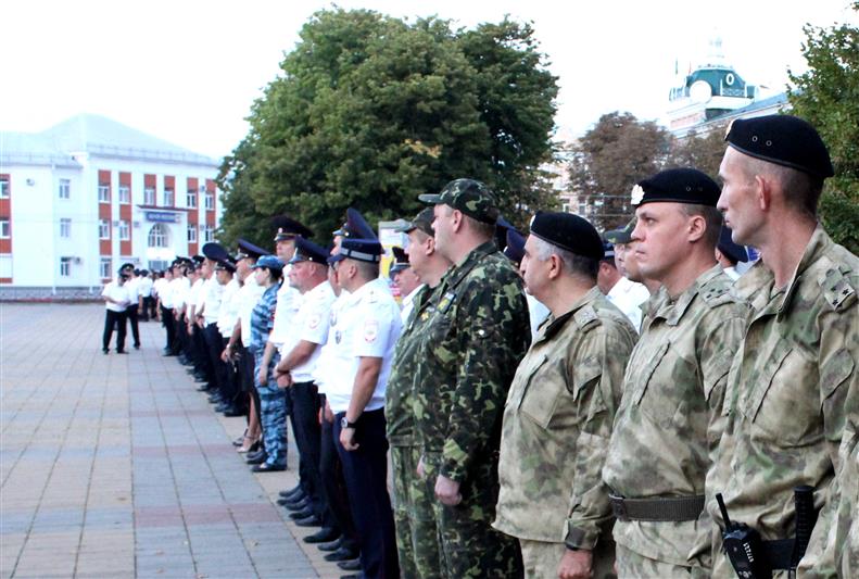 В Адыгее в преддверии начала учебного года прошли инструктажи подразделений правоохранительных органов, заступающих на службу по охране общественного порядка