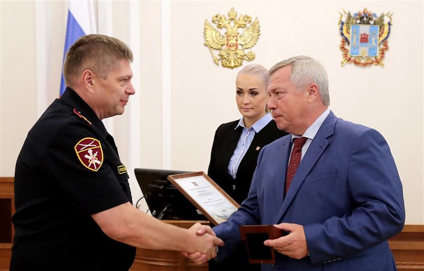 В Ростове-на-Дону начальник территориального органа Росгвардии удостоен медали  за успешное выполнение служебных задач в период Чемпионата мира по футболу-2018