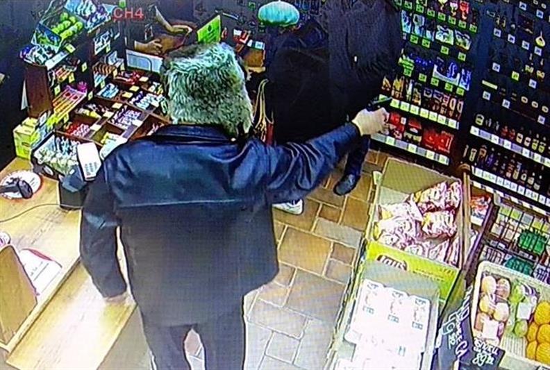 Ярославские росгвардейцы задержали мужчину, совершившего разбойное нападение на магазин