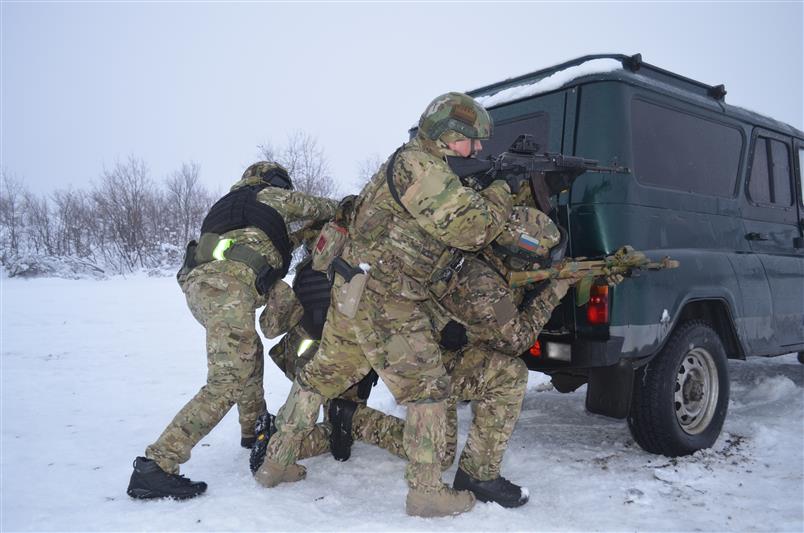 В Мурманске завершился полевой выход ОМОН Росгвардии